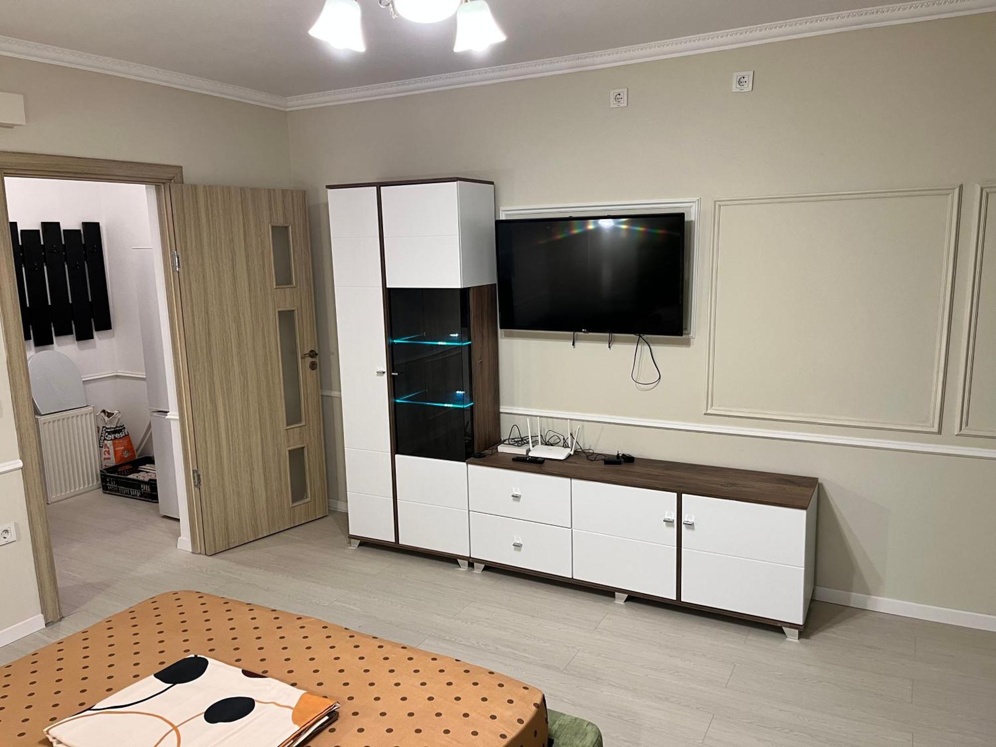Apartament 1 Camera Brăila Eksteriør billede